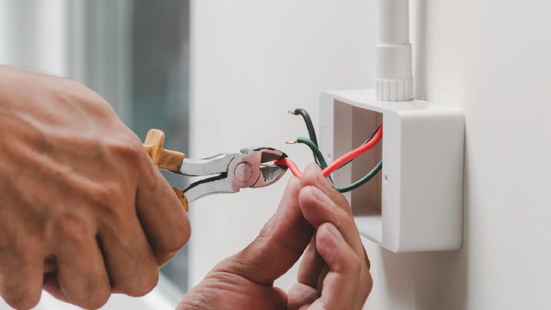 Instalações Elétricas